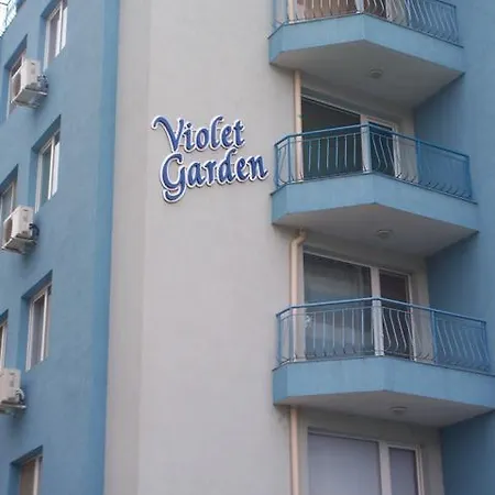Apartament Violet Garden