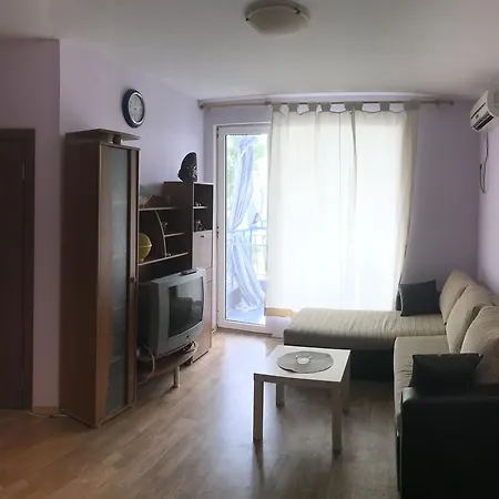 Apartament Violet Garden